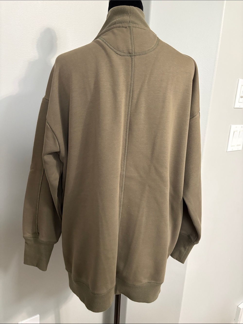 Olive Open-Front Women’s Cardigan Sweater - Picture 5 of 5